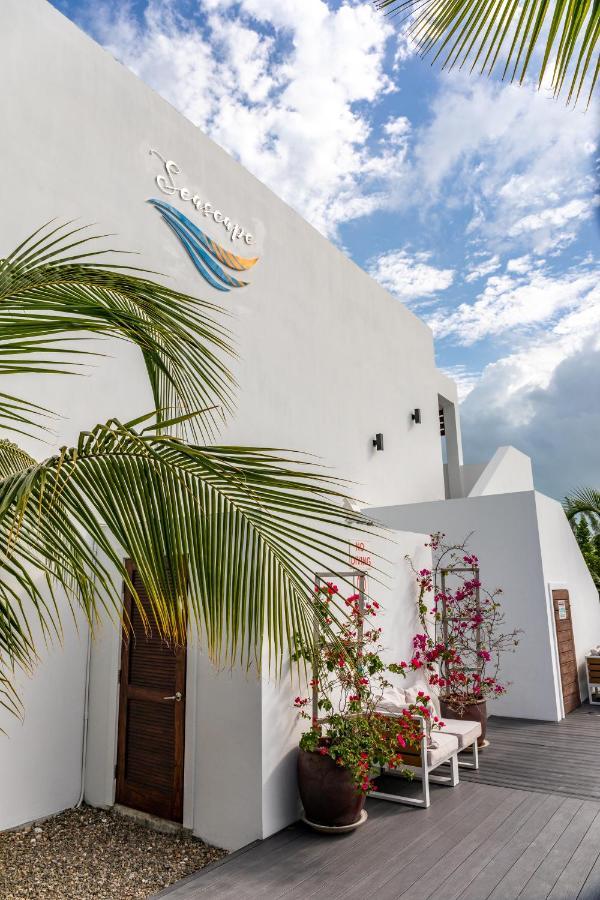 Seascape Hotel The Bight Settlements Екстер'єр фото